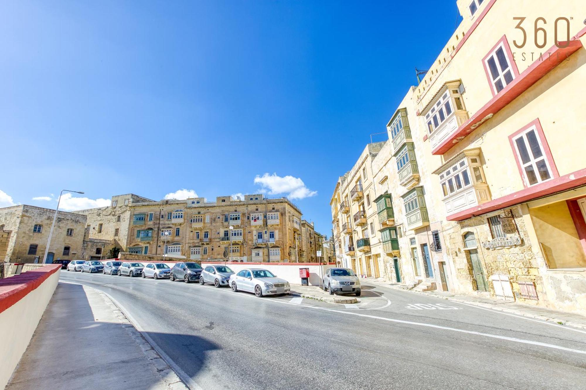 Charming Home With Sea Views & Maltese Balcony By 360 Estates Valletta Exterior foto